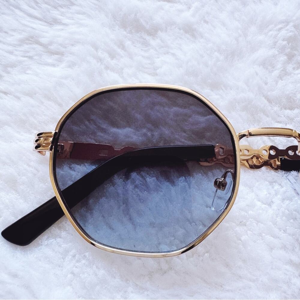 Phoebe Dark Blue Geometric Sunglasses - Picture 3 of 15